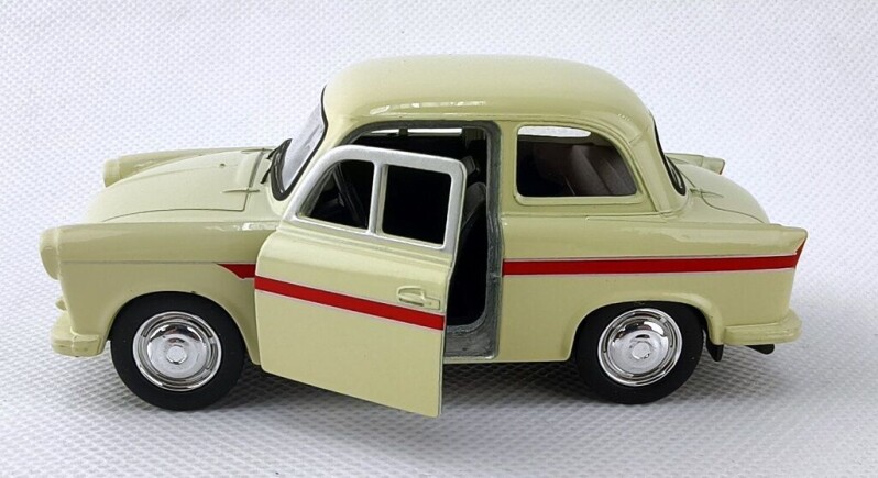Welly Trabant P50 / P60 1:34 krémový